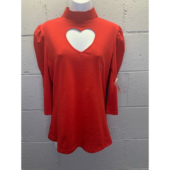 Red Heart  Peek A Boo Mock Turle Neck Long Sleeve Tee NWT - Picture 2 of 8